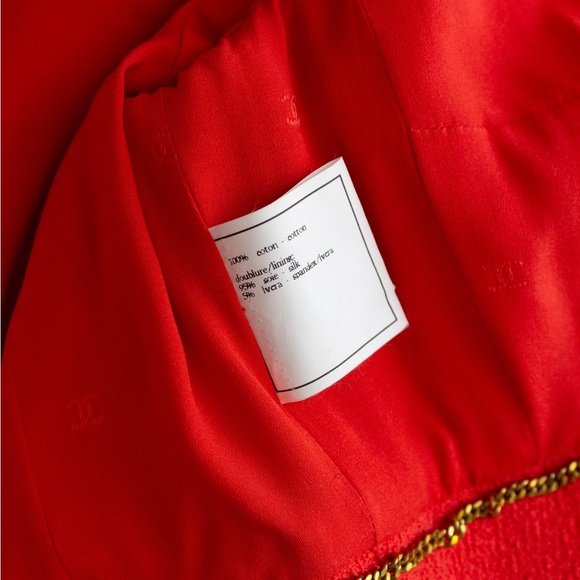 Iconic Chanel Vintage S/S 1995 Barbie Cropped Red Black 95P Jacket Skirt Suit - Picture 12 of 17